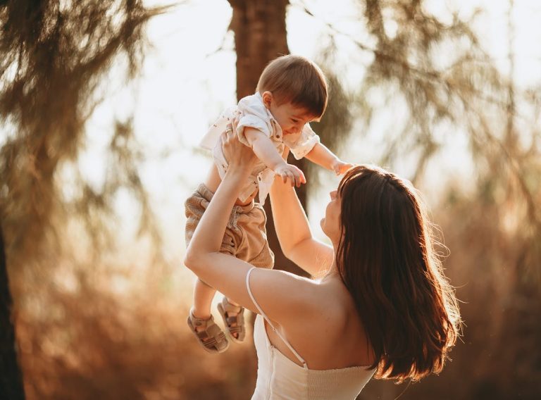 ΜΗΤΡΟΤΗΤΑ (1)